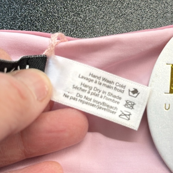 KYA Swim NWT Pink Blossom and Rosewater Newport Uniquely Reversible Bikini Top - Picture 7 of 10